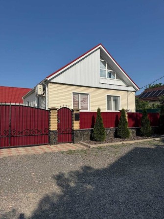 Будинок , приватна ділянка - фото 1