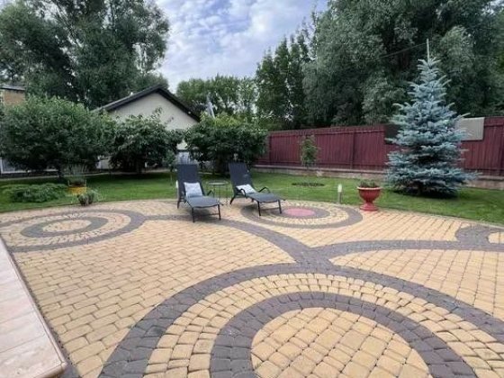 Дуплекс з просторою ділянкою звласним басейном. ID 181 Гостомель