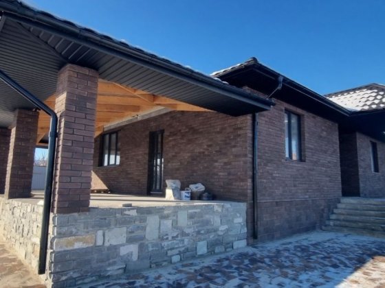 Продається новозбудований будинок. Кам'янець-Подільський