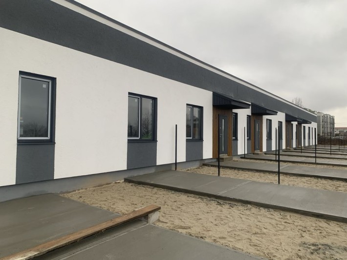 Продаж одноповерхового таунхауса в Гостомелі. Можна під держпрограми - фото 1