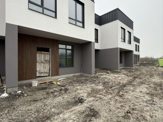 Продаж Тауну 60 кв.м сел. Гостомель біля Ліцею Гостомель