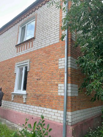 Продаю Двоповерховий цегляний пів будинку - фото 1