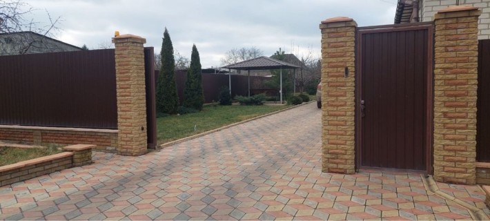 Продам  2 дома на двух участках - фото 1