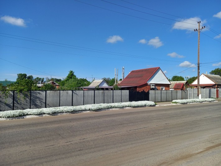 Продам  будинок,м.Лозова.40м/кв,14соток. - фото 1