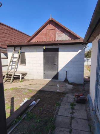 Продам будинок в м. Лозова - фото 1