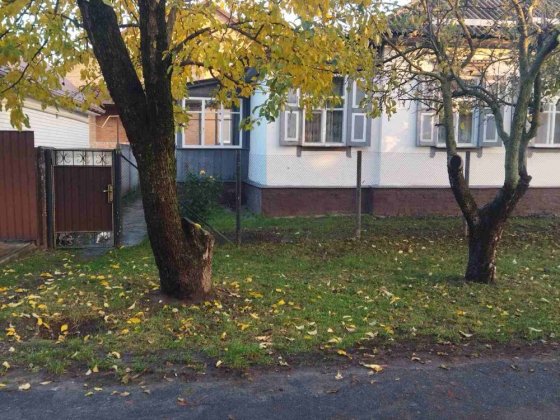 Продається будинок в районі поліклініки Лубни