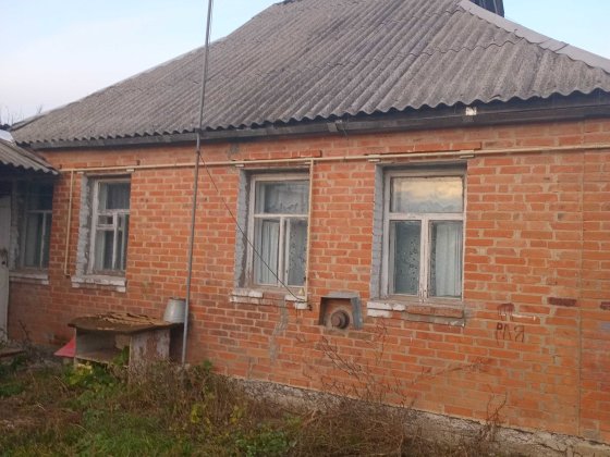 Продам дом  с газом Люботинское направление. Срочно, цена снижена Люботин