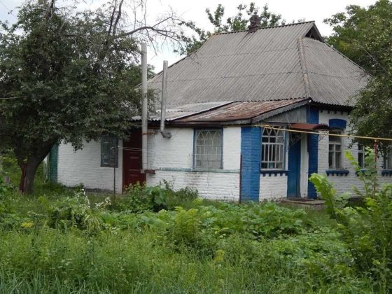 Продам пів будинку район Автомаш Лубни