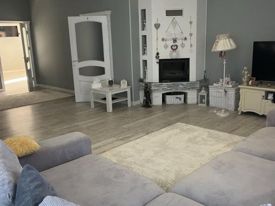 Продаж будинку для двох сімей з ремонтом Мукачево БЕЗ КОМІСІІ Мукачево