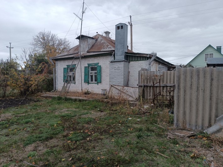 Продам будинок Решкут ЦРБ - фото 1