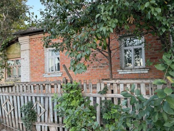 ТЕРМІНОВО!!! Продам будинок(частину будинку) в місті Ромни Ромны