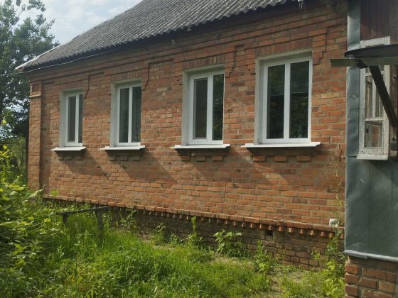 Продам приватний будинок Ромны