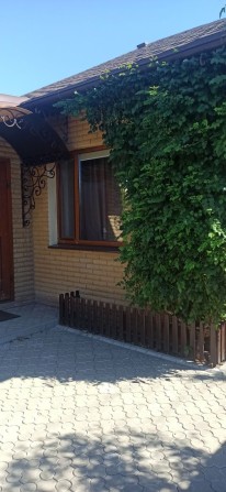 АН продам дом центр города - фото 1