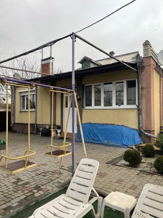 Продам будинок в центрі міста, площею 150 кв.м. Павлоград - фото 1