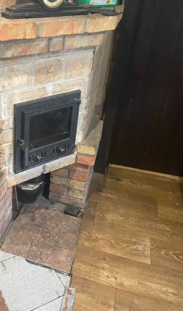 Продам невеликий будинок із зручностями, двома видами опалення - фото 1