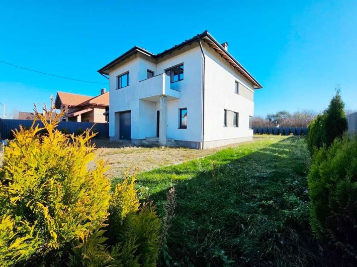 Продається добротний новозбудований будинок в м.Стрий... - фото 1