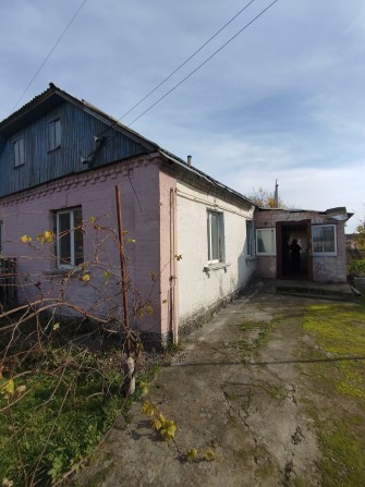 Продається 1/2 будинку. м-рн. Журавлівка - фото 1