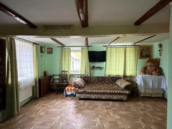 Продаж будинку, Громи Умань