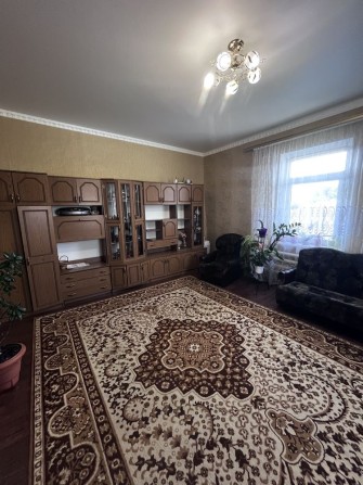 Продаж частини будку з гаражем та літньою кухнею - фото 1