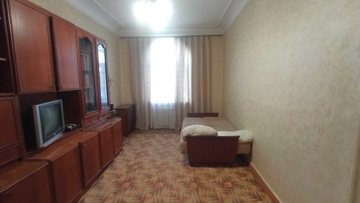 Сдается 2-хкомнатная квартира в Центре по ул. Вадима Благовесного (Никольская) - фото 1