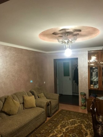 Продається Господарство  в м. Хотин ціна договірна - фото 1