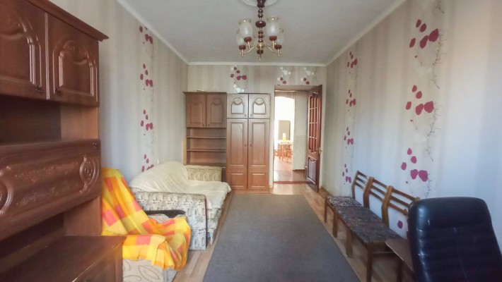 Сдается 2-хкомнатная сталинка в Центре по ул. Аркасовская (Пушкинская), в районе старого ж/д вокзала - фото 1