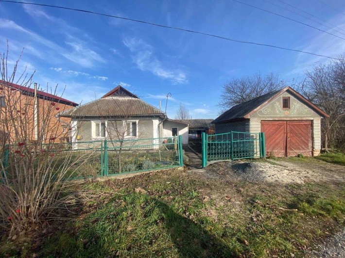 Продаж будинку в мальовничому Чорному Острові - фото 1