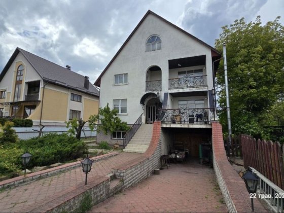 Продаж 3 поверхового будинку Хмельницкий