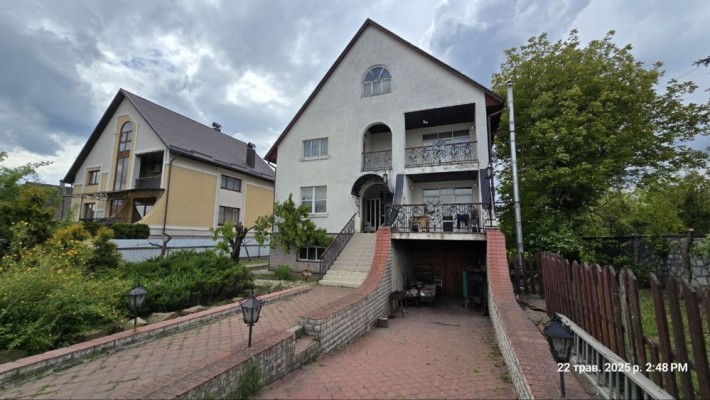 Продаж 3 поверхового будинку - фото 1