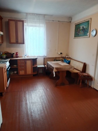 Продаж будинку поруч з містом Шептицький - фото 1