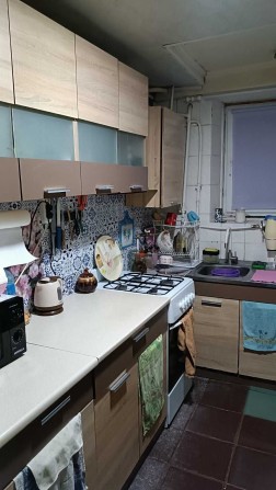 Продам добротную половину  дома в центре Чугуева - фото 1