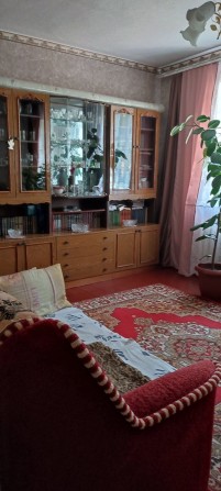 Продам пол дома  или обмен на квартиру.Город Никополь - фото 1