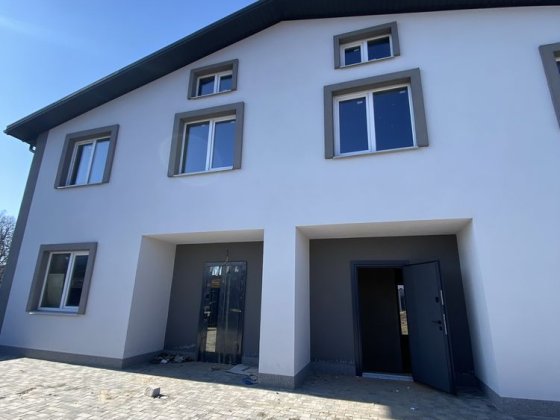 Найкраща ціна на ринку! Готовий таун.