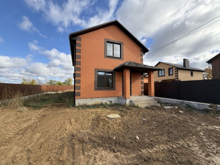 Будинок на Вінницьких Хуторах підходить під єоселю - фото 1