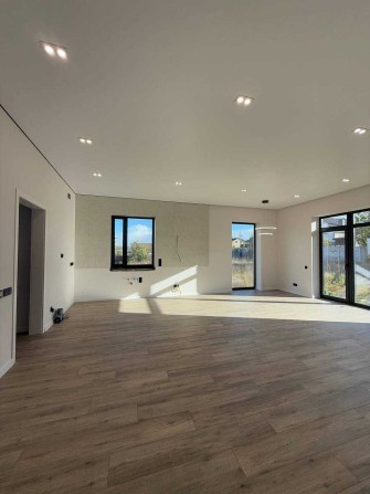 ШИКАРНИЙ БУДИНОК з ремонтом для себе — БЕЗ АНАЛОГІВ на ринку! - фото 1