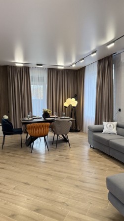 Продаж сучасного будинку - фото 1