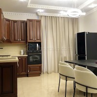 Четырехкомнатная квартира с хорошей локацией, центр города Одеса