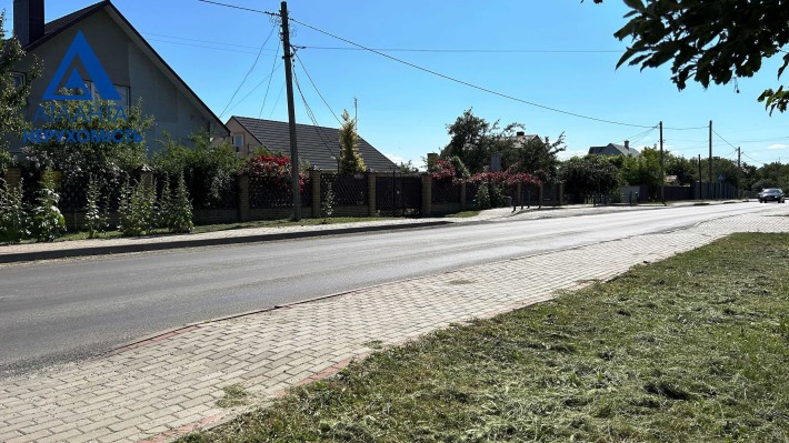 Дві суміжні перспективні ділянки 0.39 га з будинком в Липинах - фото 1