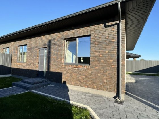 Будинок, дуплекс, газ, бруківка Боратин