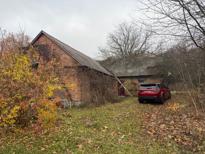 Продам дачну ділянку з будинком біля лісу - фото 1