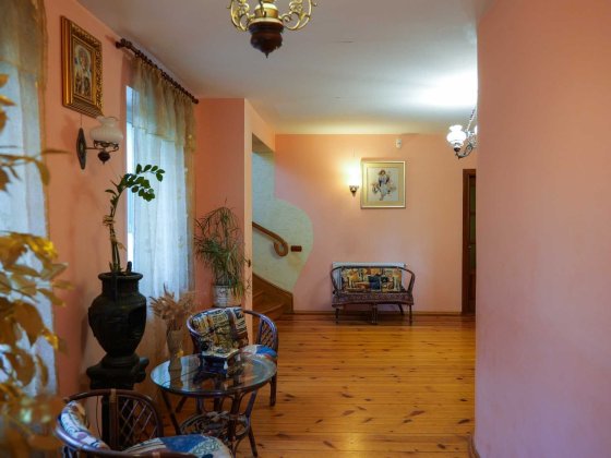 Просторий будинок на околиці Луцька в Зміїнці Змеенец