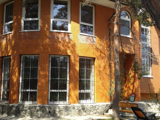 Продам дом в элитном районе Обуховка