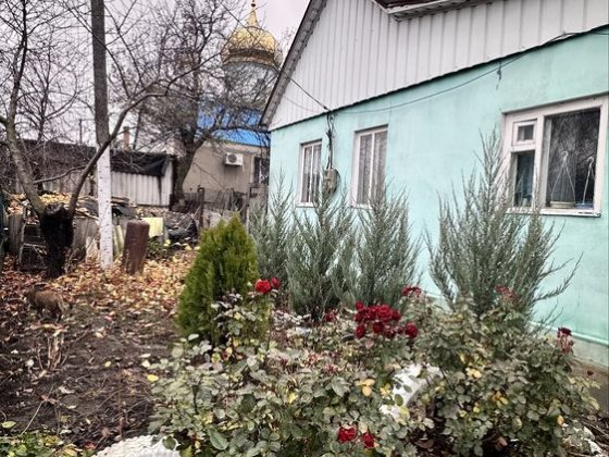 Продам будинок з великою ділянкою, два будинки на території Тернівка