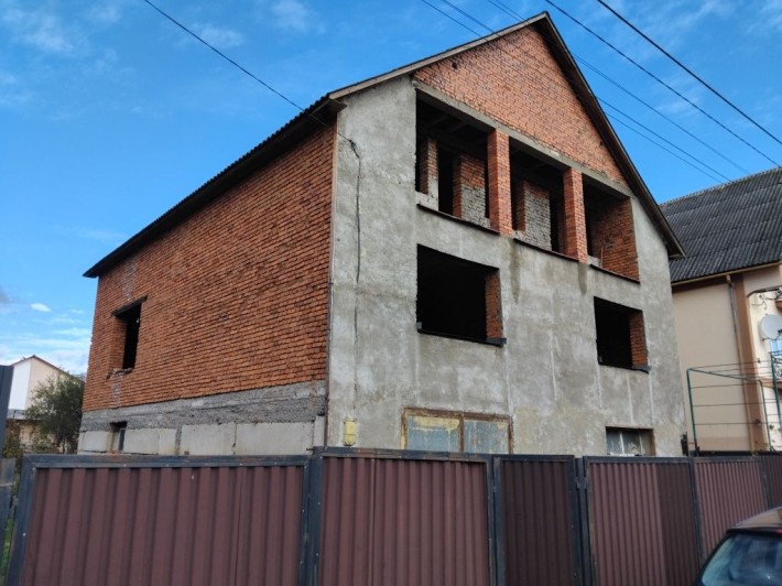 Ціну знижено! Продаю будинок у Свалява Закарпатської - фото 1