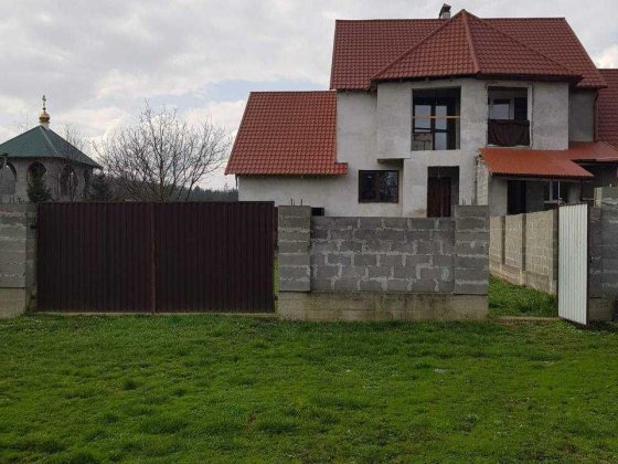 Продаж котеджу в м.Іршава Іршава