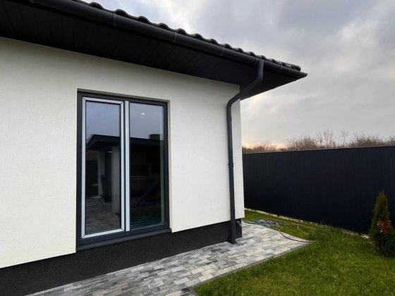 Продам новий будинок у Сторожницi ТОРГ Сторожница