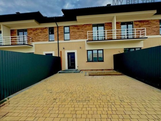 Будинок будинку (Таунхаус). Сторожниця! New village! Сторожница