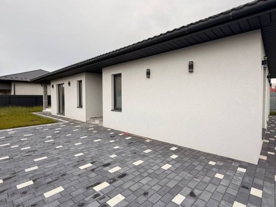 Продаж будинку в Сторожниці Сторожница