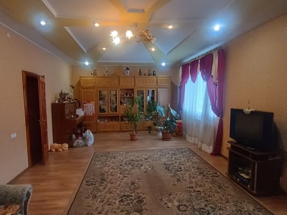 В Продажу Будинок біля Мукачева Чинадійово