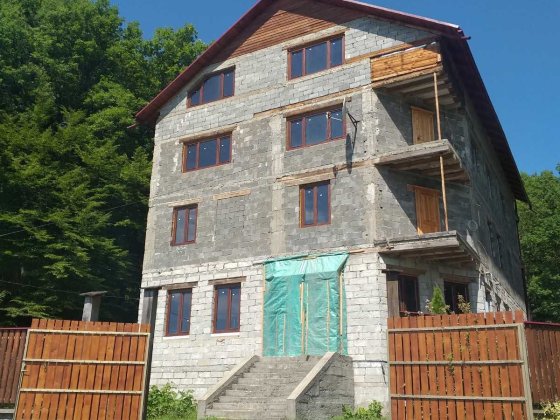 Будинок під готель (90% зроблено) Великий Бычков